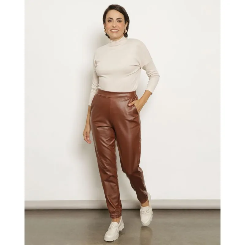 Calça Feminina Berry & Co. Jogger Cirrê com Bolso Marrom M