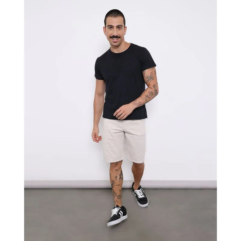 Bermuda Masculina Sarja Reta Com Bolsos Bege 42