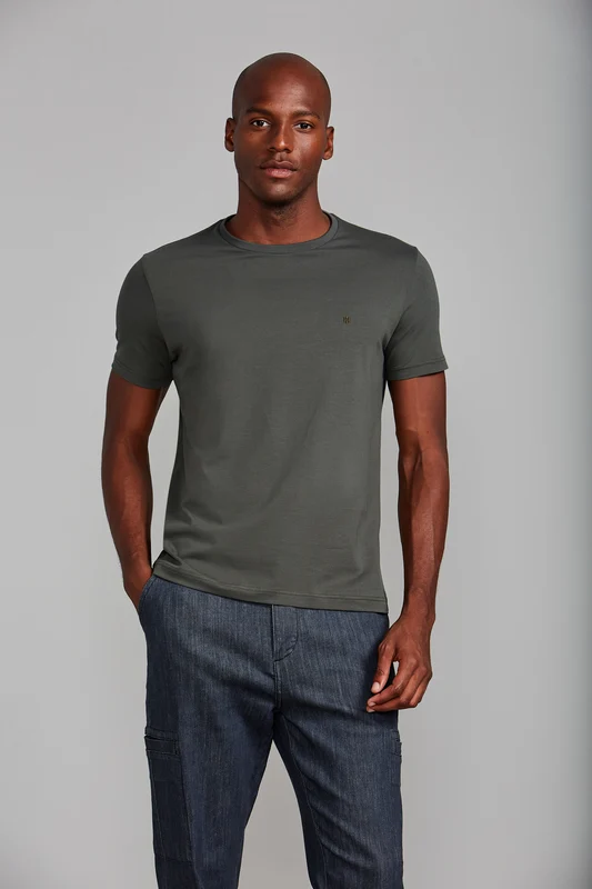 Camiseta Básica Malha Premium Slim Fit - Verde Escuro G