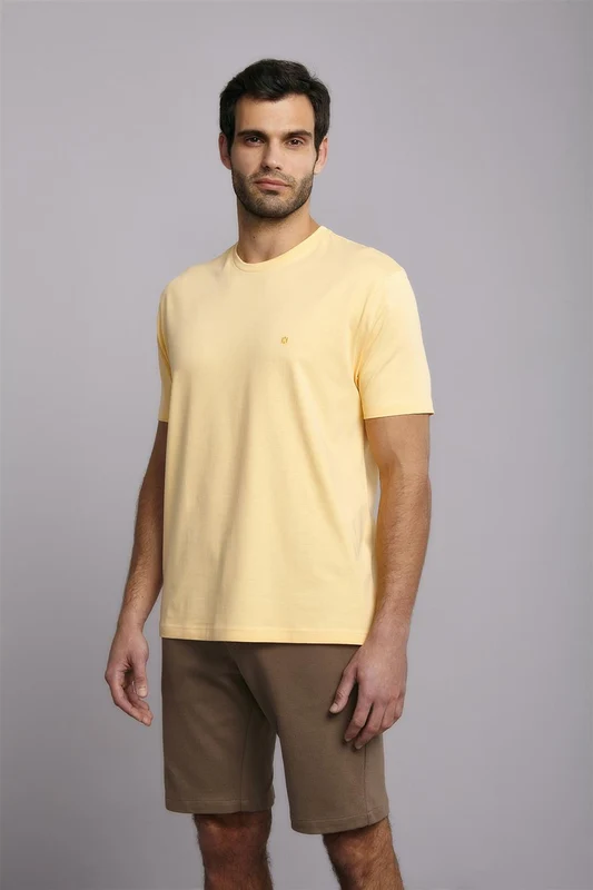 Camiseta Básica Malha Premium Comfort - Amarelo SGG