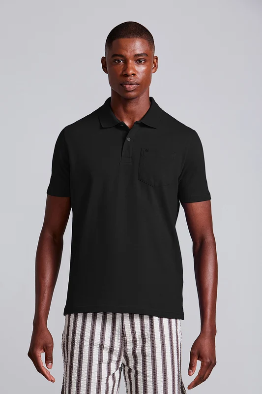 Camisa Polo Básica com Bolso Piquet Premium Comfort Camisa Polo Básica com Bolso Piquet Premium Comfort - Preto G1