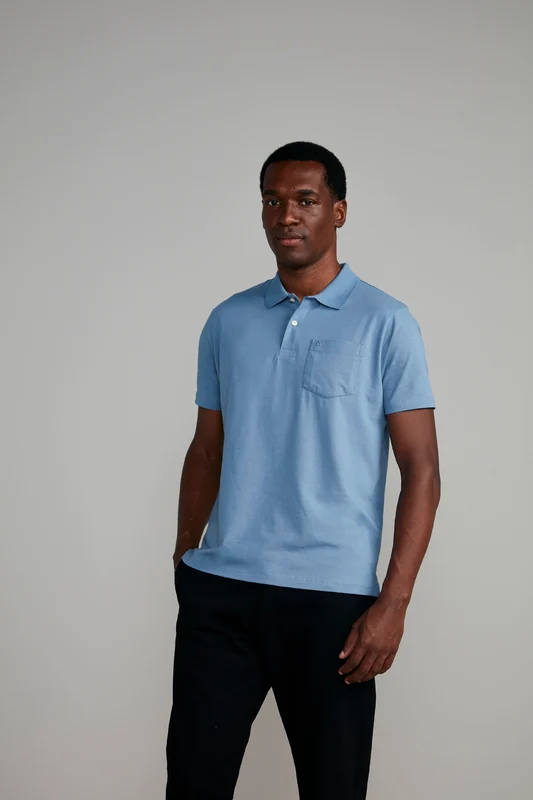 Camisa Polo Básica com Bolso Malha Premium Comfort - Azul GG