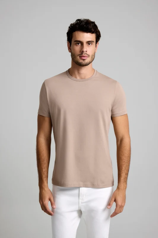 Camiseta Malha Premium Slim Fit - Marrom M