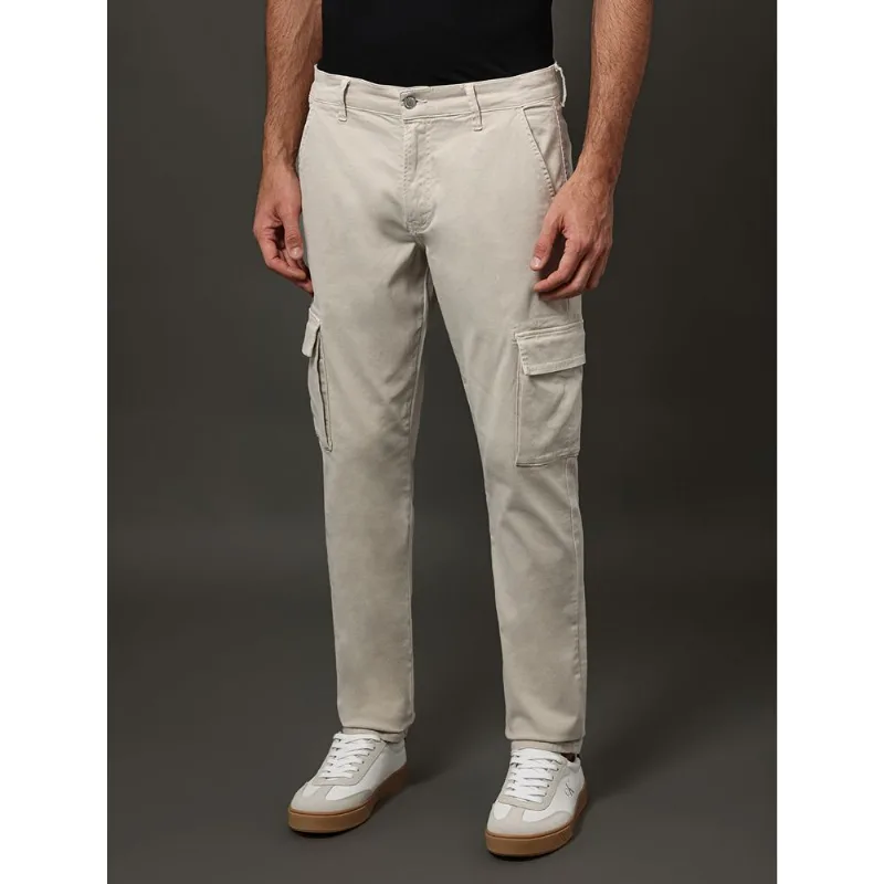 Calça Masculina New Skinny Cargo Calvin Klein Jeans - Caqui Claro Calça Masculina New Skinny Cargo Calvin Klein Jeans Caqui Claro 44