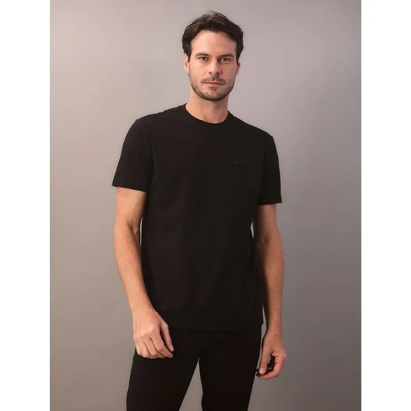 Camiseta Masculina Piquet Patch Borracha Calvin Klein - Preto Camiseta Masculina Piquet Patch Borracha Calvin Klein Preto Gg