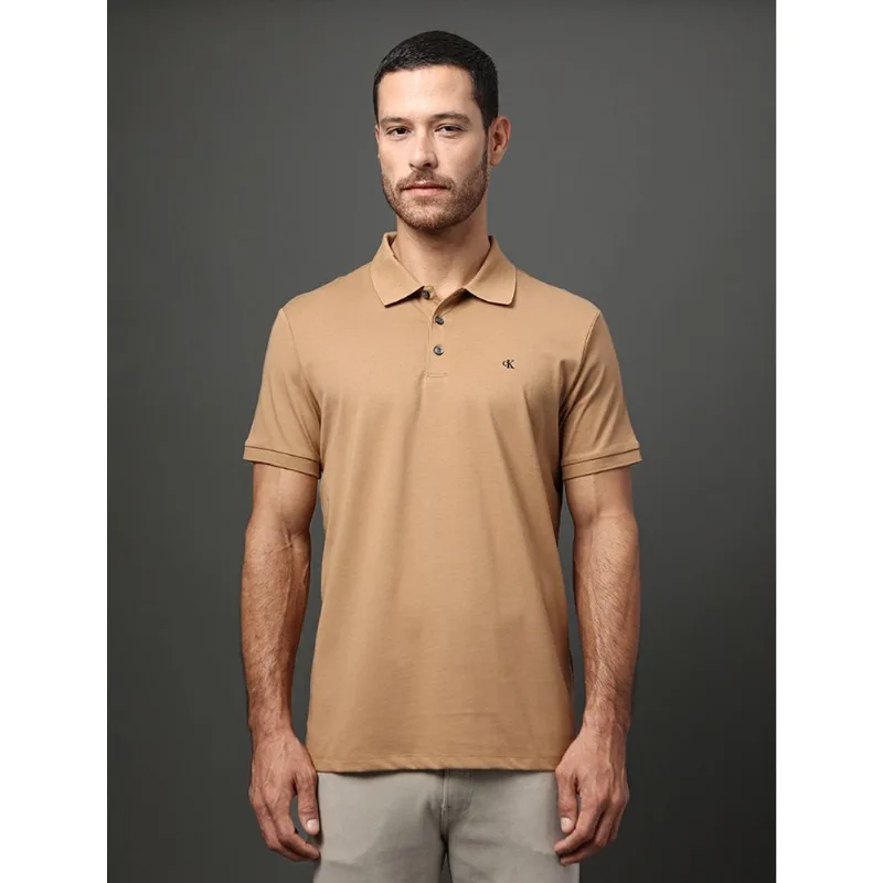 Polo Masculina Básica Smooth Cotton Calvin Klein - Caqui Medio Polo Masculina Básica Smooth Cotton Calvin Klein Caqui Medio g