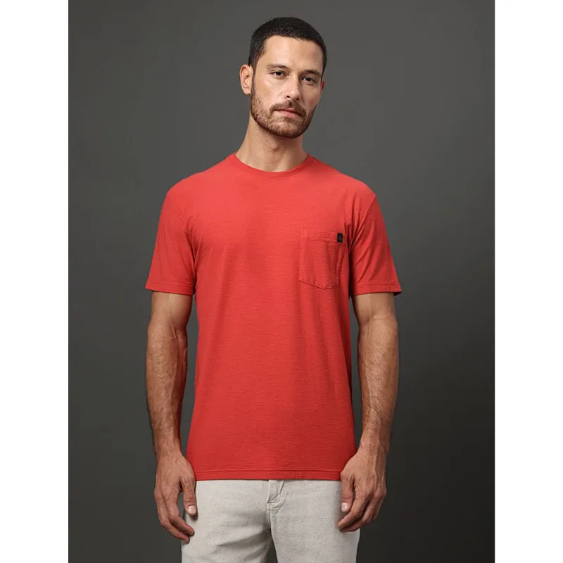 Camiseta Masculina Flamê Com Bolso Calvin Klein Jeans - Vermelho Camiseta Masculina Flamê Com Bolso Calvin Klein Jeans Vermelho m