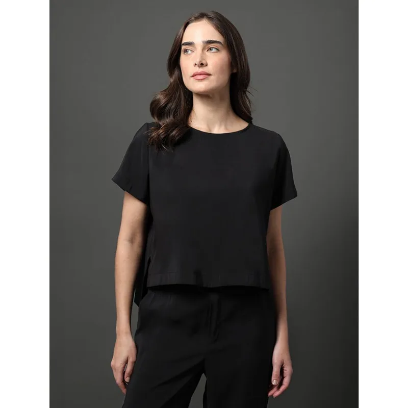 Camisa Feminina Com Degrau Frente e Costas Calvin Klein Jeans - Preto Camisa Feminina Com Degrau Frente e Costas Calvin Klein Jeans Preto 38