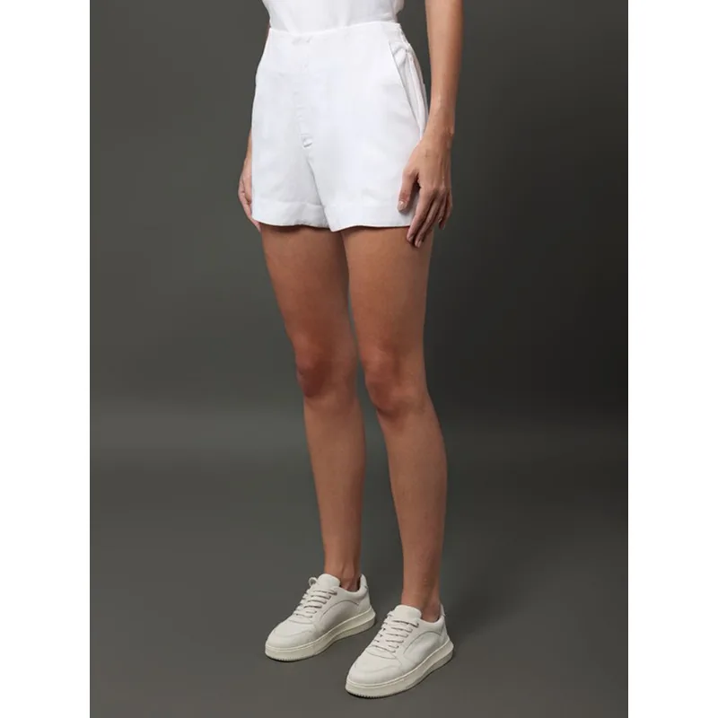 Shorts Feminino de Linho Misto Calvin Klein Jeans - Branco Shorts Feminino de Linho Misto Calvin Klein Jeans Branco 42