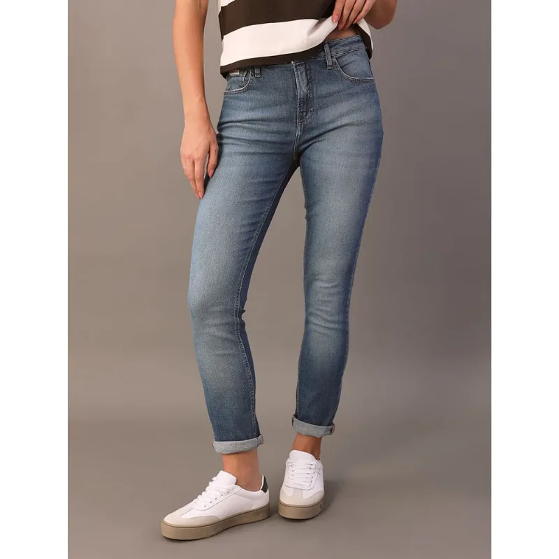 Calça Jeans New Skinny Feminina 5 Pockets - Azul Médio Calça Jeans New Skinny Feminina 5 Pockets Azul Médio 38