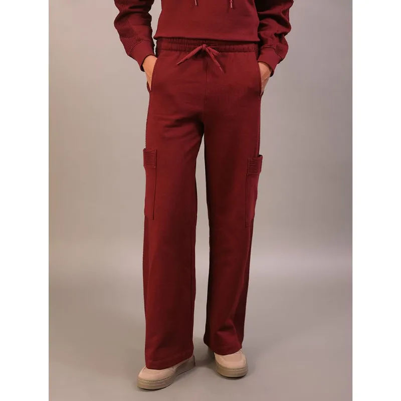 Calça Calvin Klein Jeans Feminino Moletom Bolso Cargo - Bordo Calça Calvin Klein Jeans Feminino Moletom Bolso Cargo Bordo p