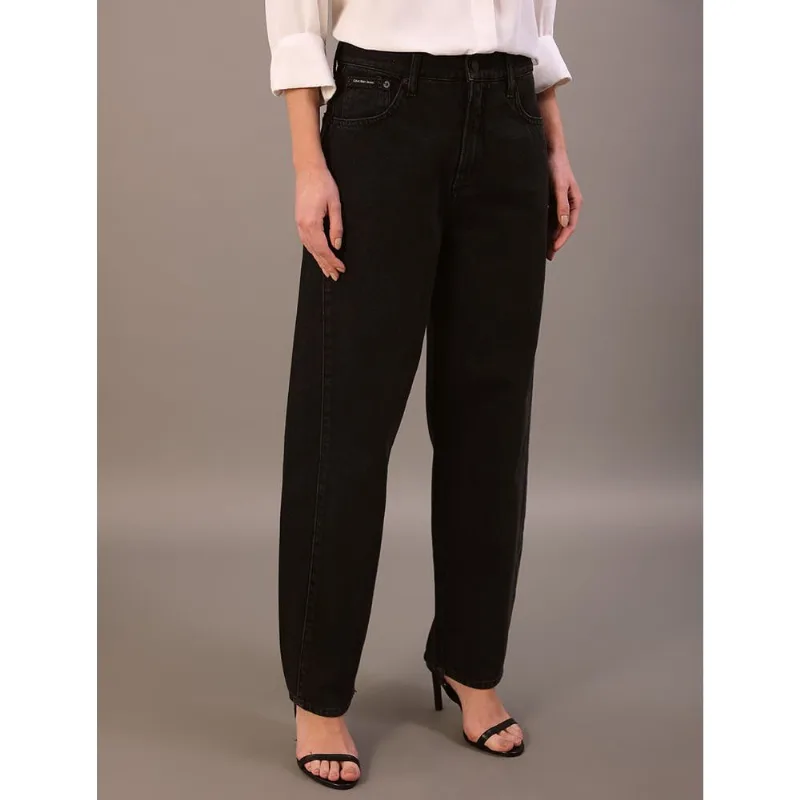 Calça Jeans Feminina Barrel 5 Pockets Com Nesga - Preto Calça Jeans Feminina Barrel 5 Pockets Com Nesga Preto 42