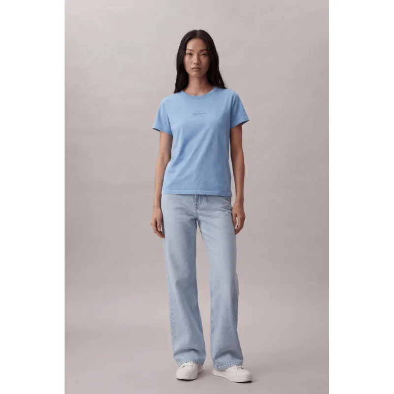 Camiseta Calvin Klein Jeans Feminino Re Issue Centralizado St - Azul Claro Camiseta Calvin Klein Jeans Feminino Re Issue Centralizado St Azul Claro Gg