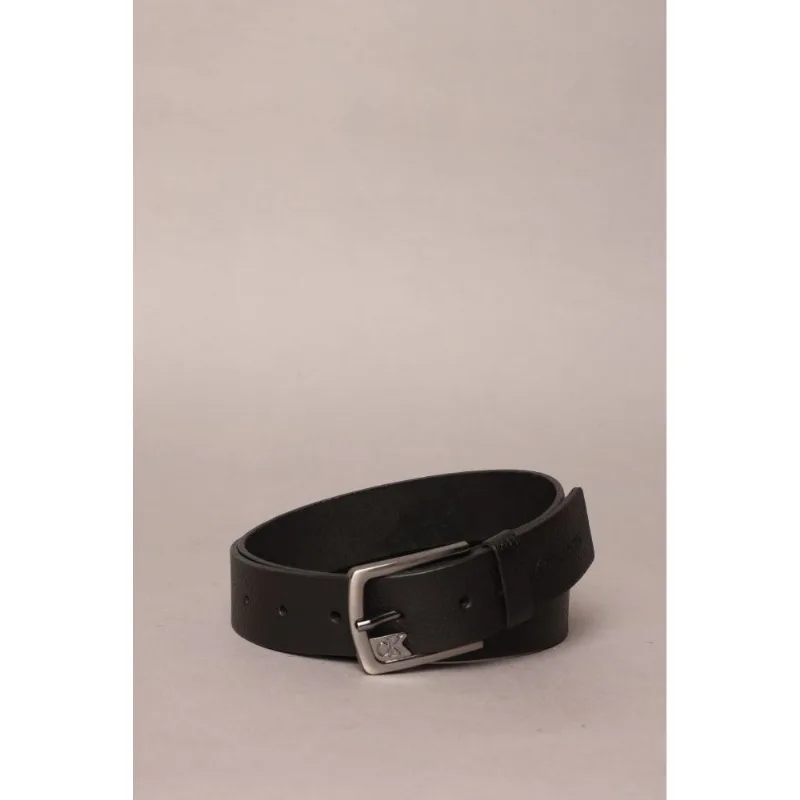 Cinto Calvin Klein Jeans Fivela Quadrada Calvin Klein - Preto Cinto Calvin Klein Jeans Fivela Quadrada Calvin Klein Preto 100