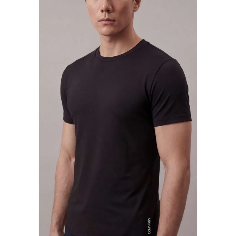 Camiseta Manga Curta Swimwear Masculino Uv - Preto Camiseta Manga Curta Swimwear Masculino Uv Preto g