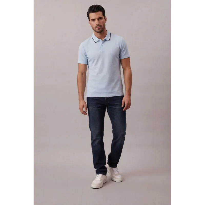 Camisa Polo Calvin Klein Manga Curta Micro Waffle - Azul Claro Camisa Polo Calvin Klein Manga Curta Micro Waffle Azul Claro Ggg