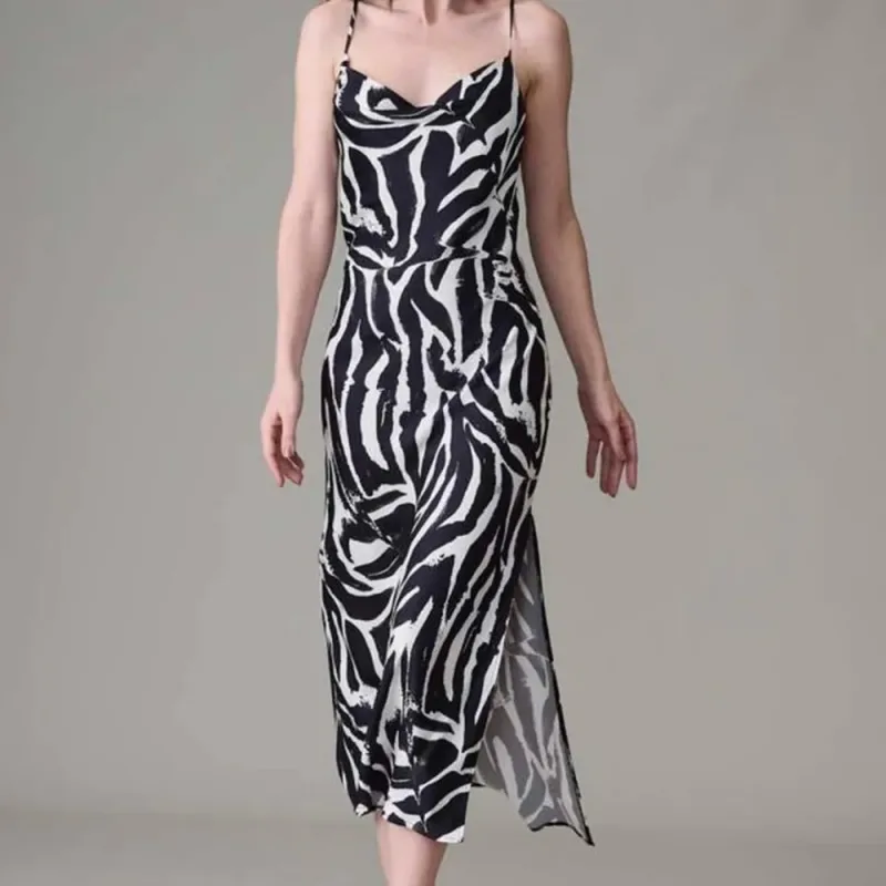 Vestido Estampa Animal Print Alça Fina