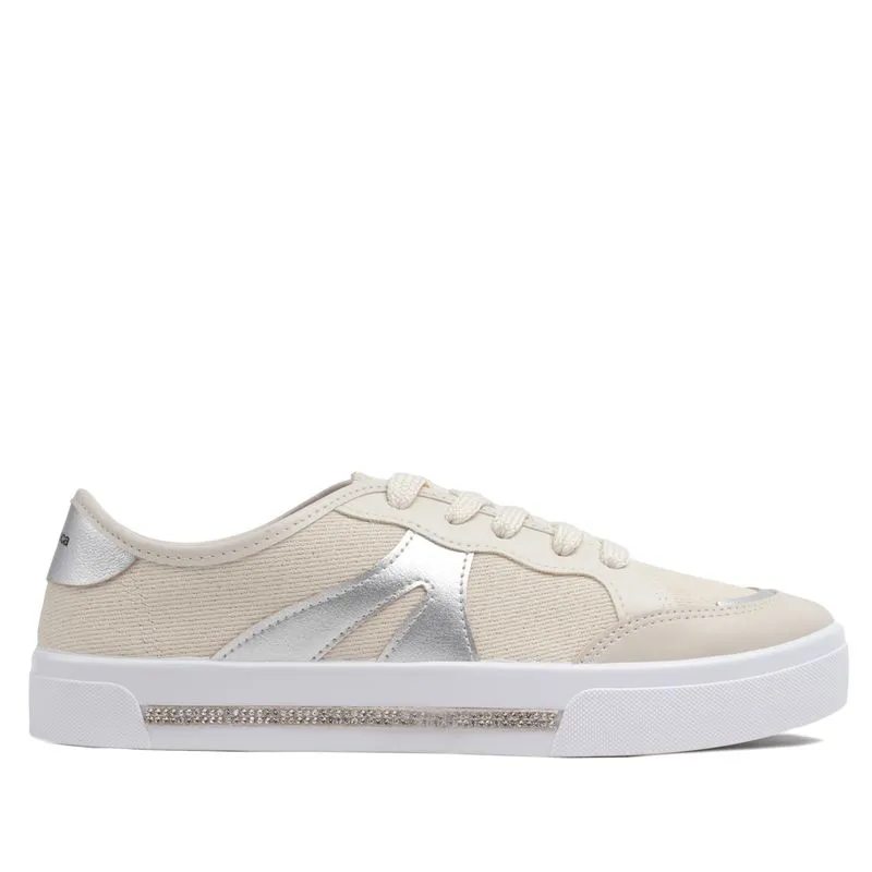 Tênis Feminino Moleca com Detalhe Metalizado Off White - 37