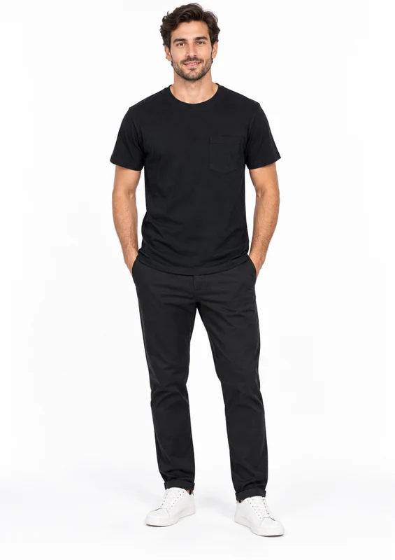 Camiseta Bolso Frontal Masculino Hering - Preta M