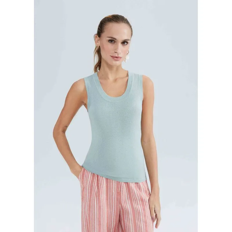Regata Feminina Slim Decote U Em Tricô De Viscose - Verde XP