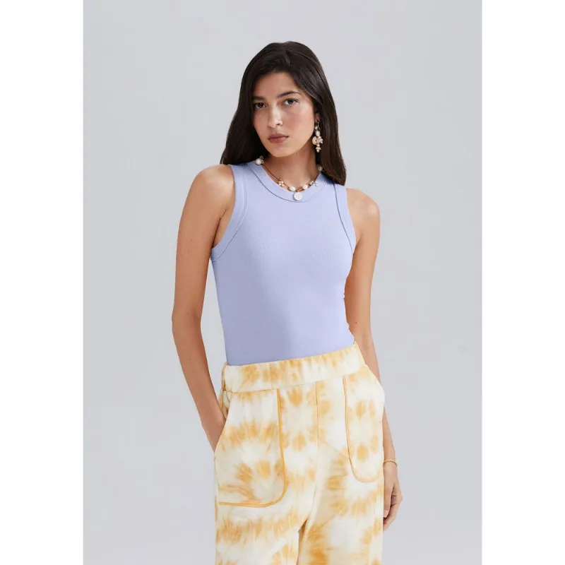 Regata Básica Feminina Slim Neck - Lilás M