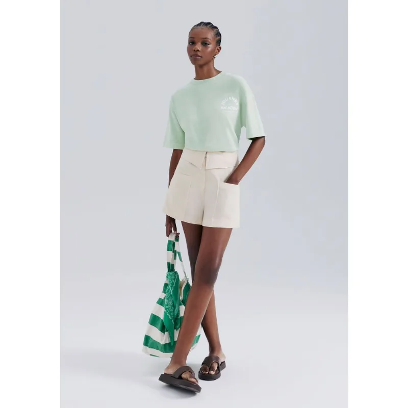 Shorts Feminino Em Alfaiataria - Nude 036