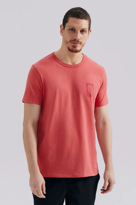 Camiseta Manga Curta Hering Básica Regular Estampada Masculina - Vermelha XG
