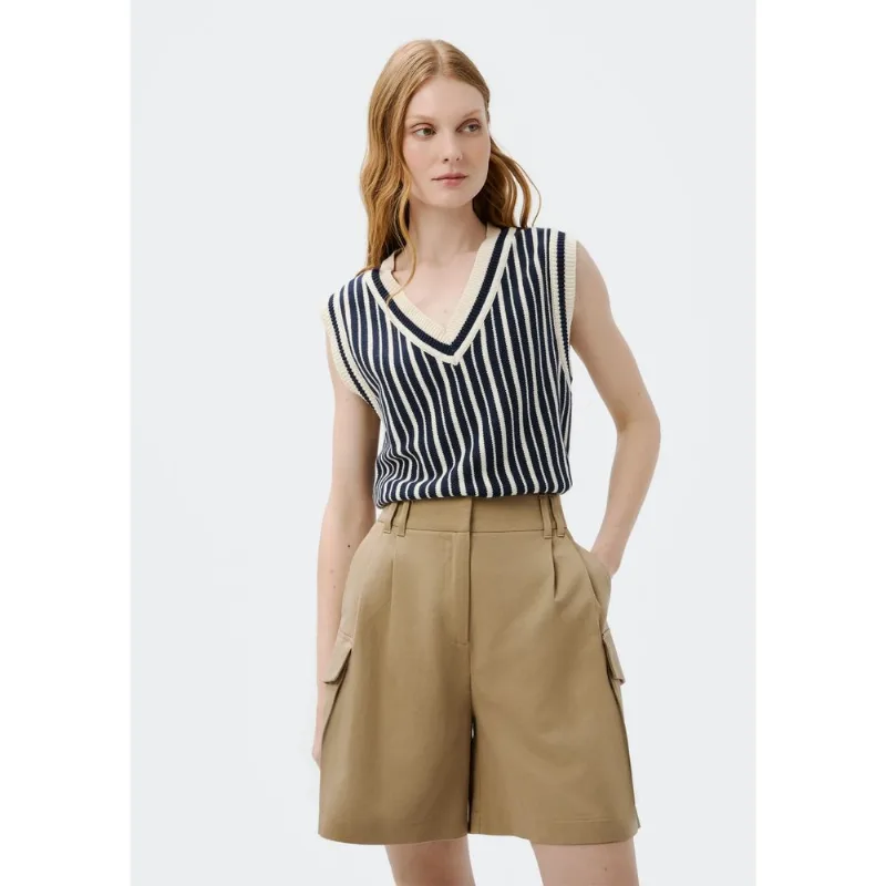 Shorts Feminino Cargo Em Alfaiataria - Bege 044