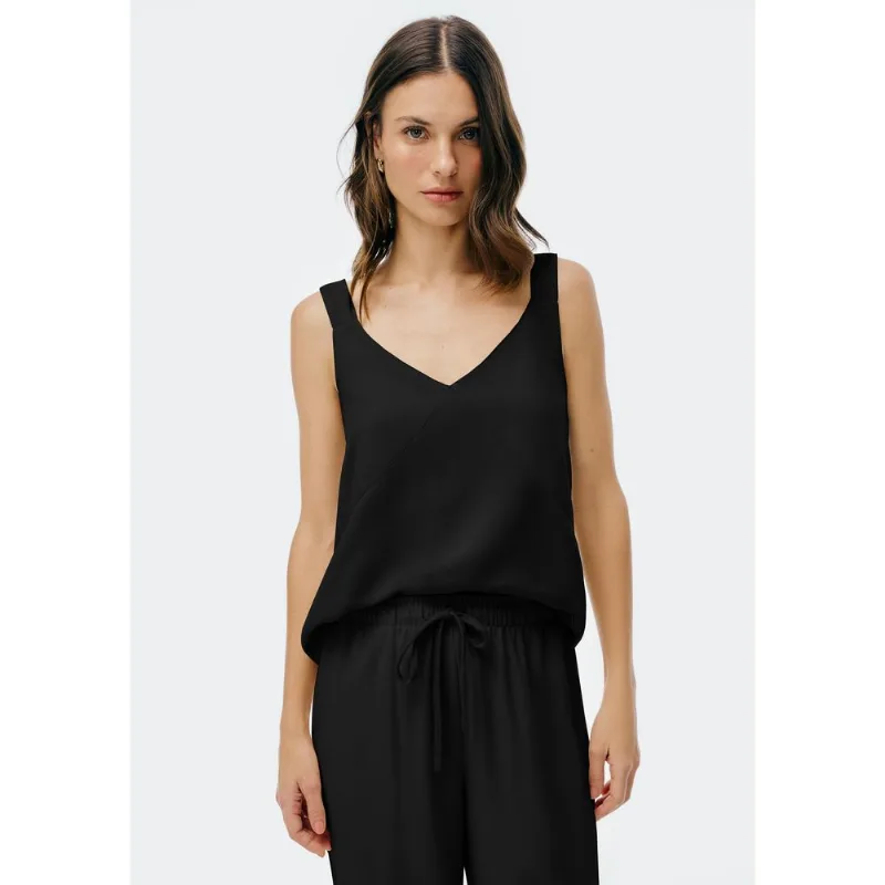 Regata Feminina Decote V - Preto M