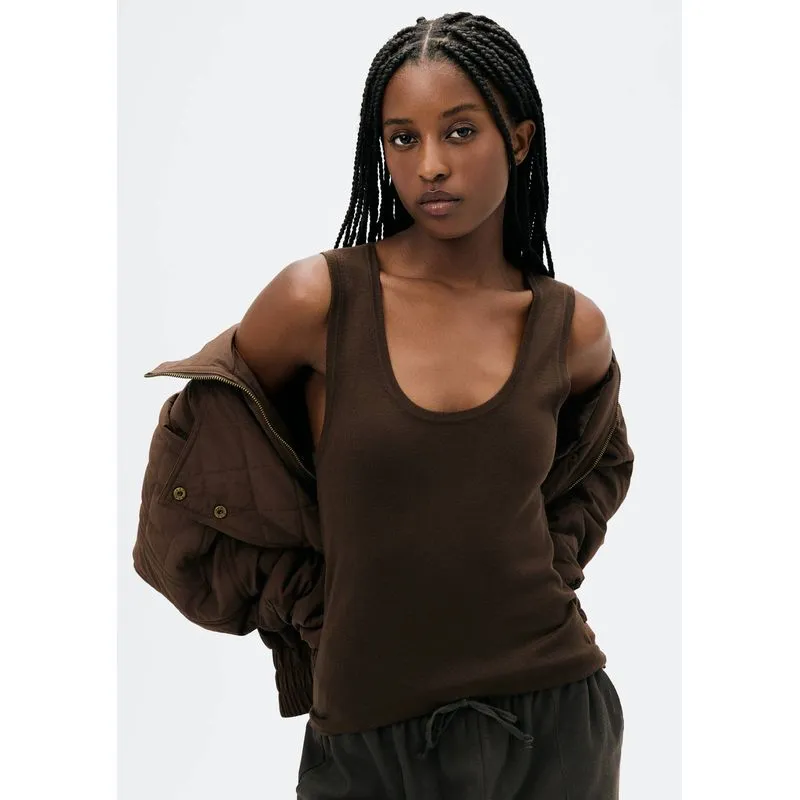 Regata Feminina Slim Decote U Em Tricô De Viscose - Marrom M