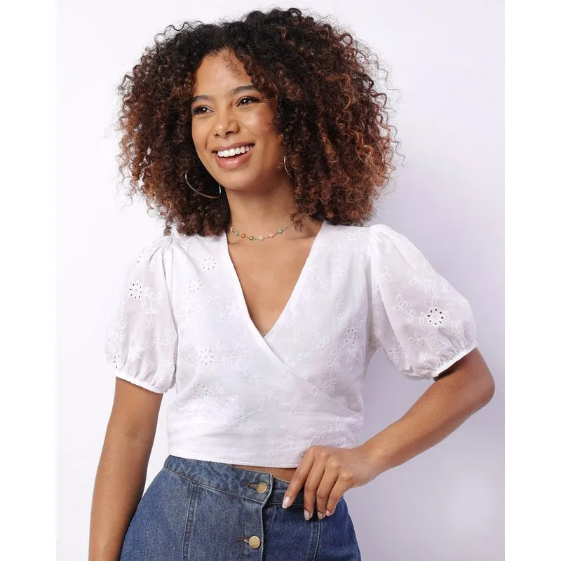 Blusa Feminina Berry & Co. Manga Curta Laise Transpassada Branca P
