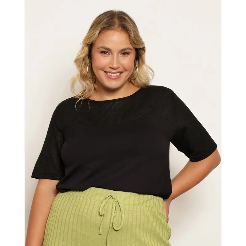 Blusa Plus Size Feminina Manga Curta Recorte Tela Preta G1
