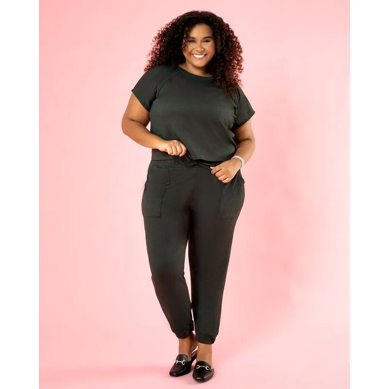 Calça Plus Size Feminina Jogger Crepe Bolsos Com Cordão Verde G1