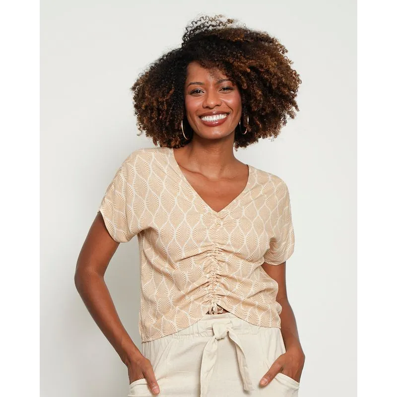 Blusa Feminina Berry & Co. Viscose Colissê Frontal Bege P
