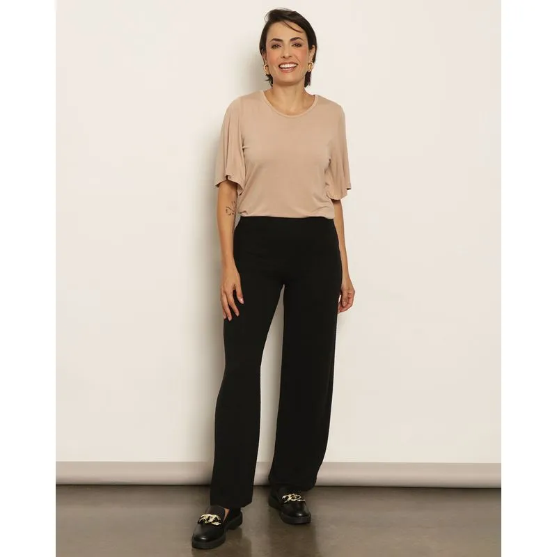 Calça Feminina Reta Texturizada Preta M