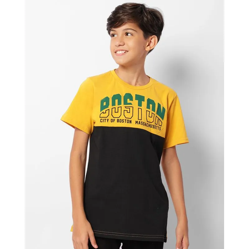 Camiseta Juvenil Estampa Boston Manga Curta Mostarda 12