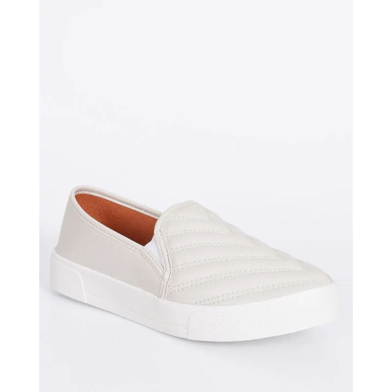 Tênis Feminino Slip On Com Recortes Off White 40
