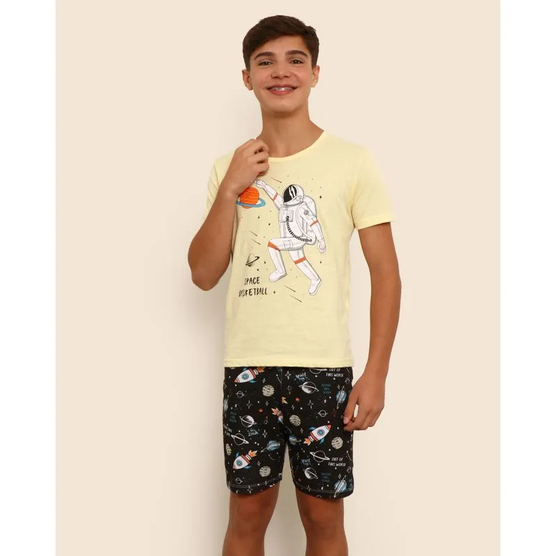 Pijama Juvenil Manga Curta Estampa Astronauta Amarela 14