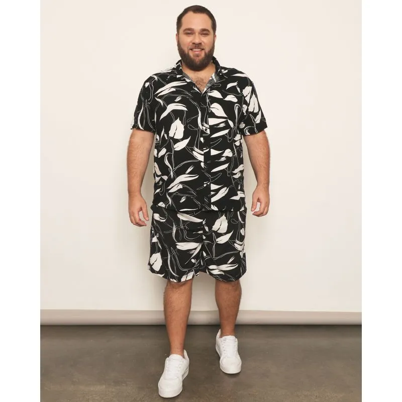 Bermuda Plus Size Masculina Reta Estampa Folhagens Preta G1