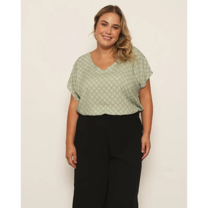 Blusa Plus Size Feminina Manga Japonesa Estampada Verde UN