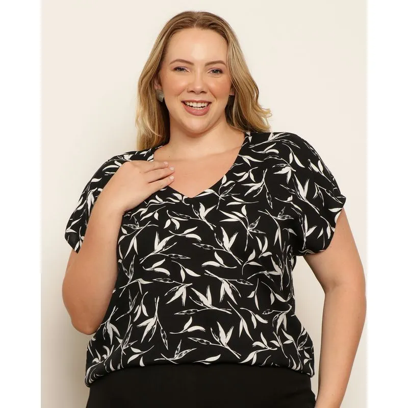 Blusa Feminina Berry & Co. Plus Size Viscose Preto UN