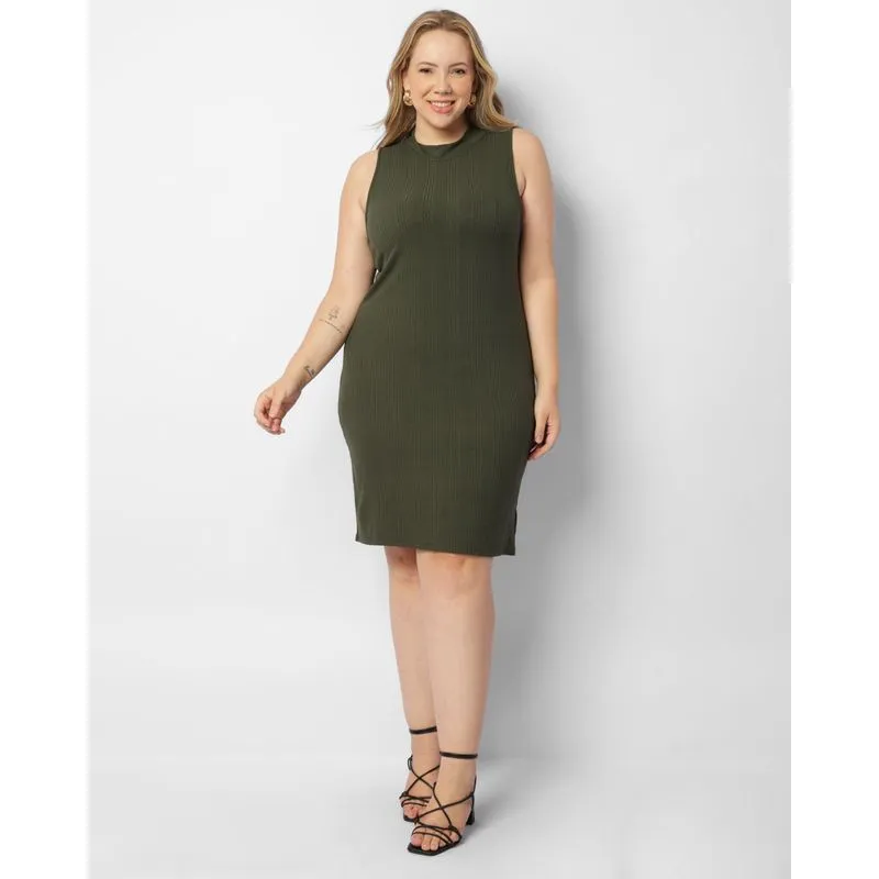 Vestido Plus Size Feminino Midi Canelado Com Abertura Verde G1