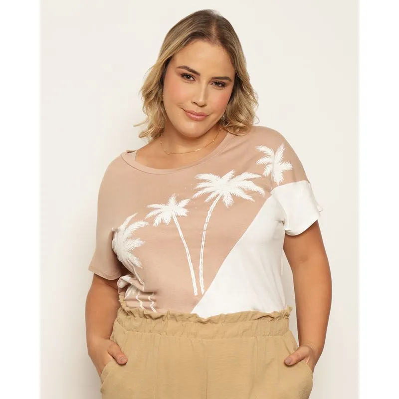 Blusa Plus Size Feminina Bicolor Estampa Coqueiro Brilho Bege G1