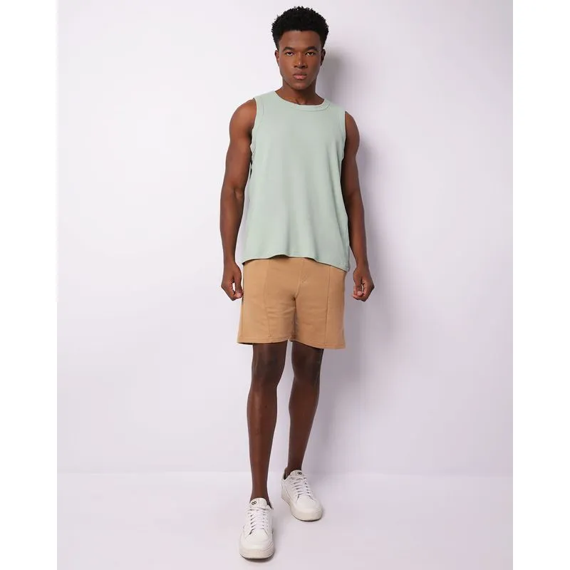 Bermuda Masculina Moletinho Com Bolsos E Recortes Marrom P