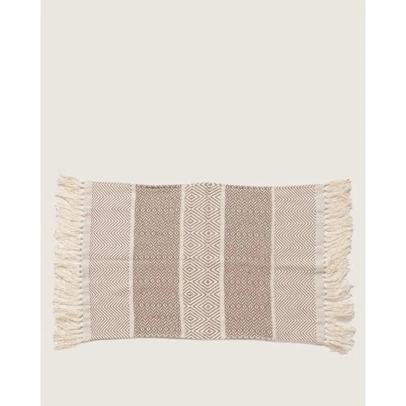 Tapete Trilho Retangular 47cm x 70cm Bordado Étnico com Franjas Bege UN