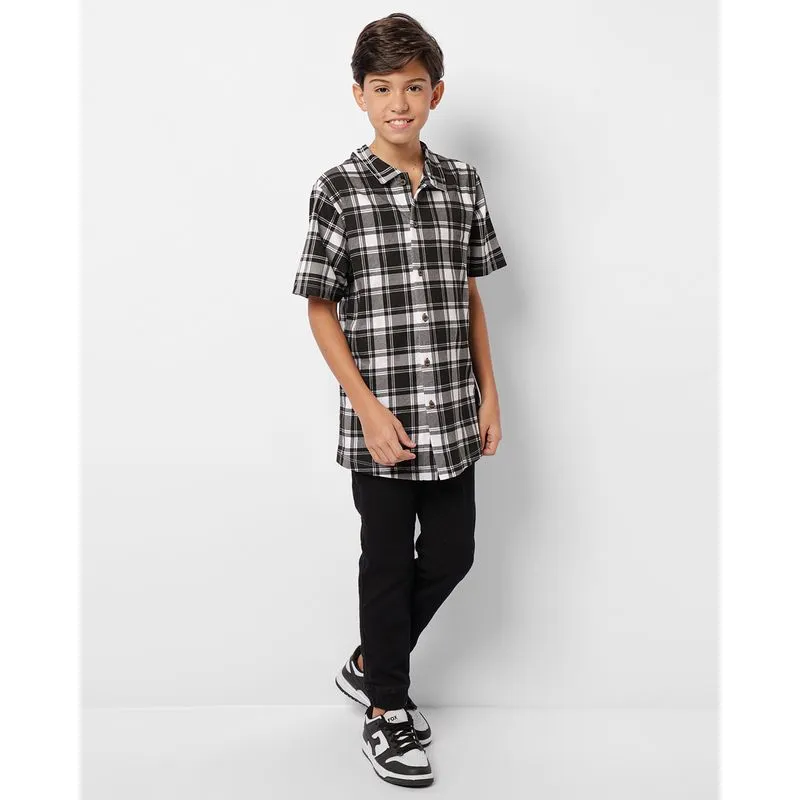Camisa Juvenil Estampada Xadrez Manga Curta Branca 10
