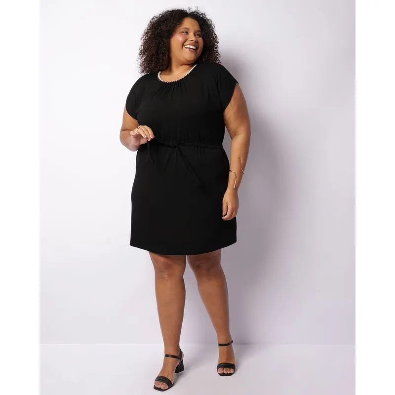 Vestido Plus Size Feminino Curto Com Faixa De Amarração Preto G3