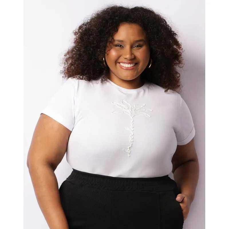 Blusa Plus Size Feminina Aplicação Frontal Manga Curta Branca G1