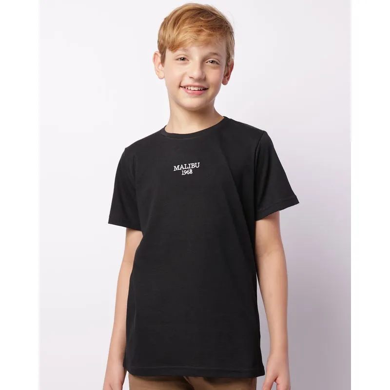 Camiseta Juvenil Manga Curta Texturizada Bordada Preta 12