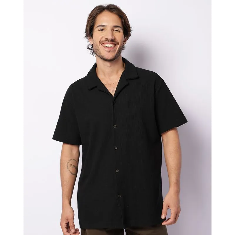 Camisa Masculina Texturizada Com Botões Manga Curta Preto GG
